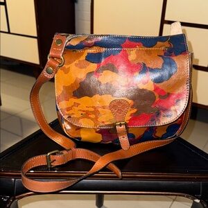 Patricia Nash Leather crossbody saddle bag multicolor abstract print